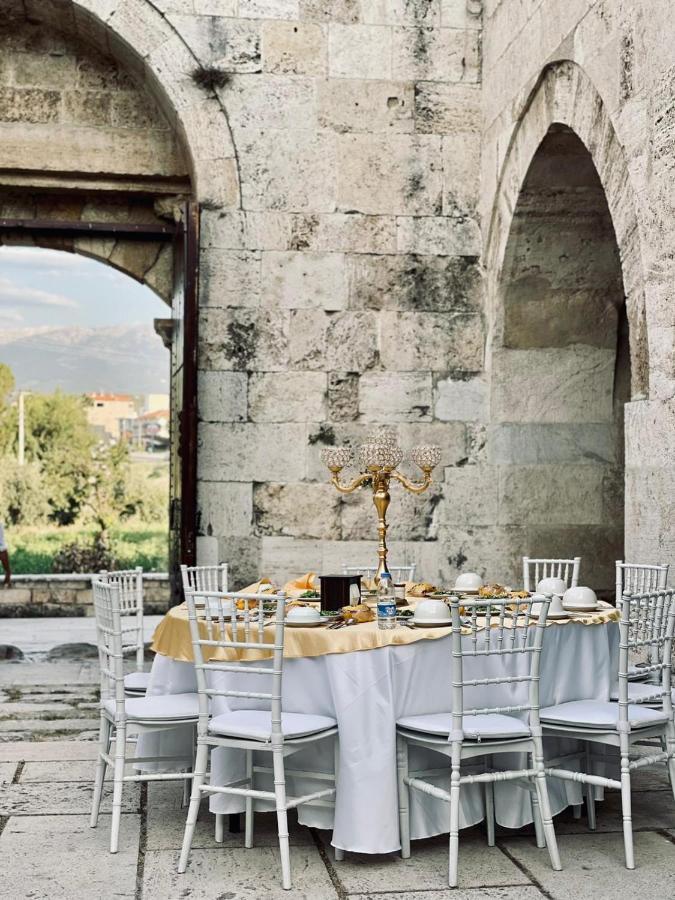 Akhan Kervansaray Hotel Eskihisar Exterior foto